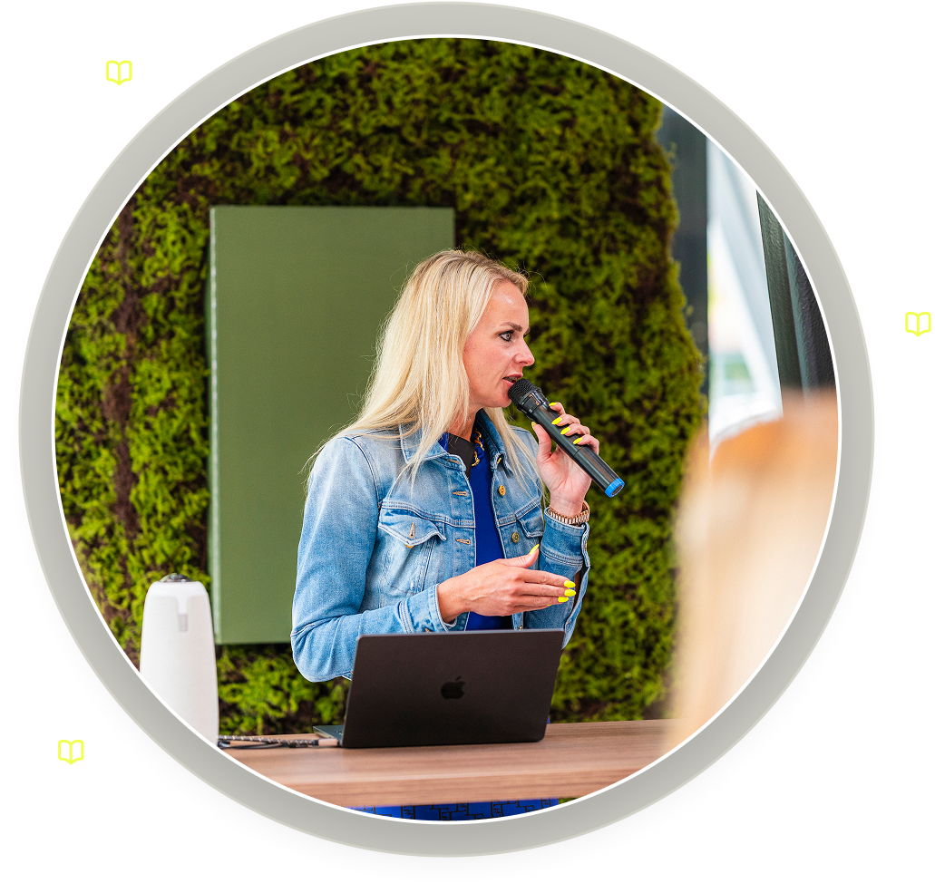 BEX Educate Pro | Image d'en-tête | Foncé