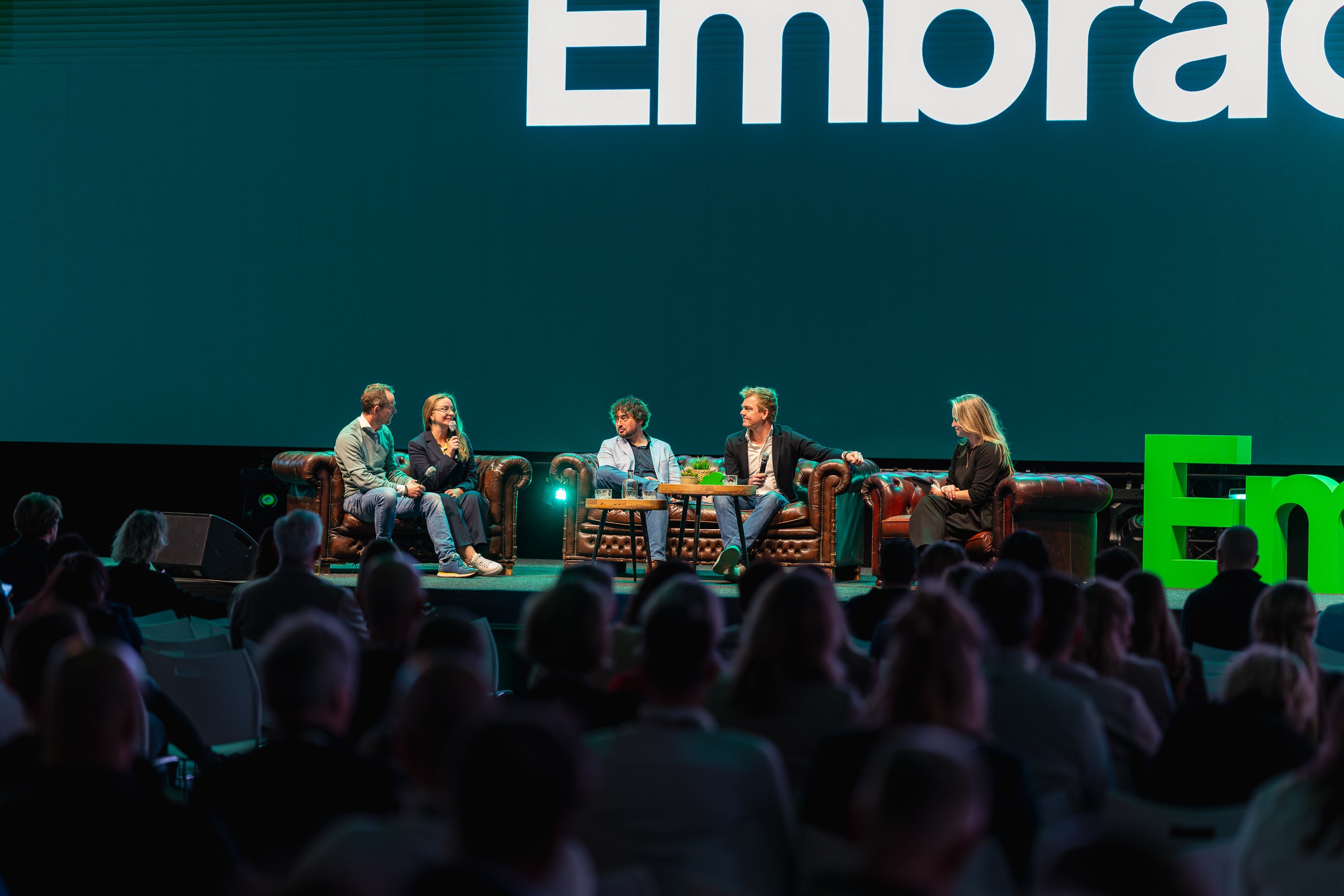 Embrace_2026_Paneldiscussie